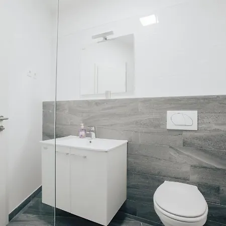 Apartament Center - Kersnikova Lublana